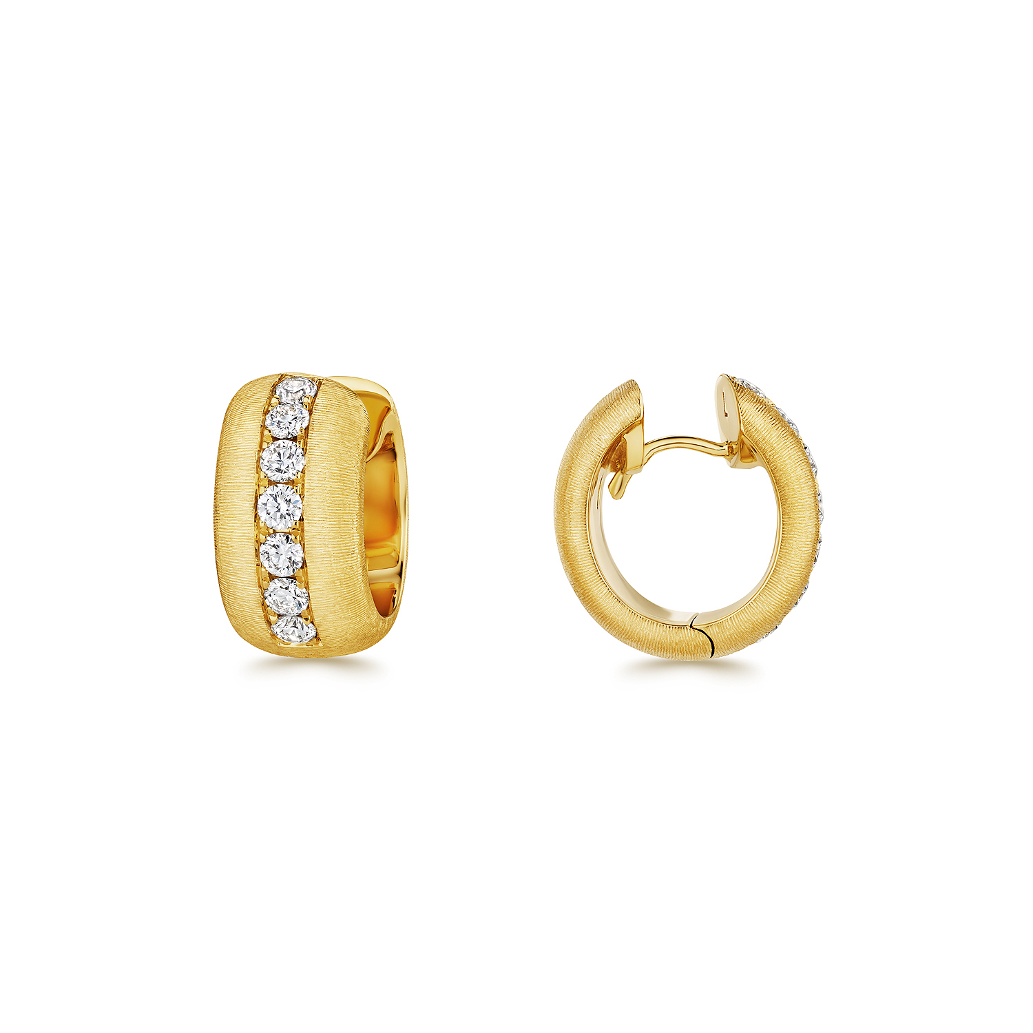 Yellow gold and diamonds hoops